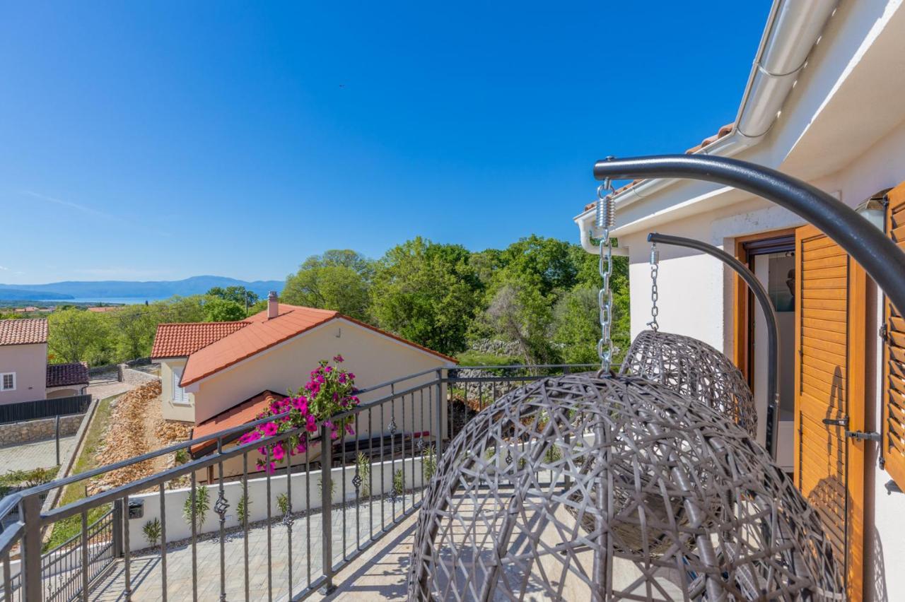 Villa Oasa Malinska Exterior foto